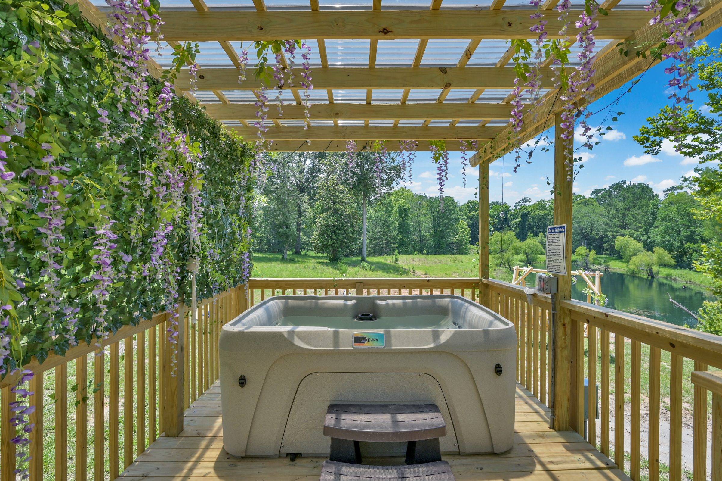 Luxury Glamping Near Houston, Texas