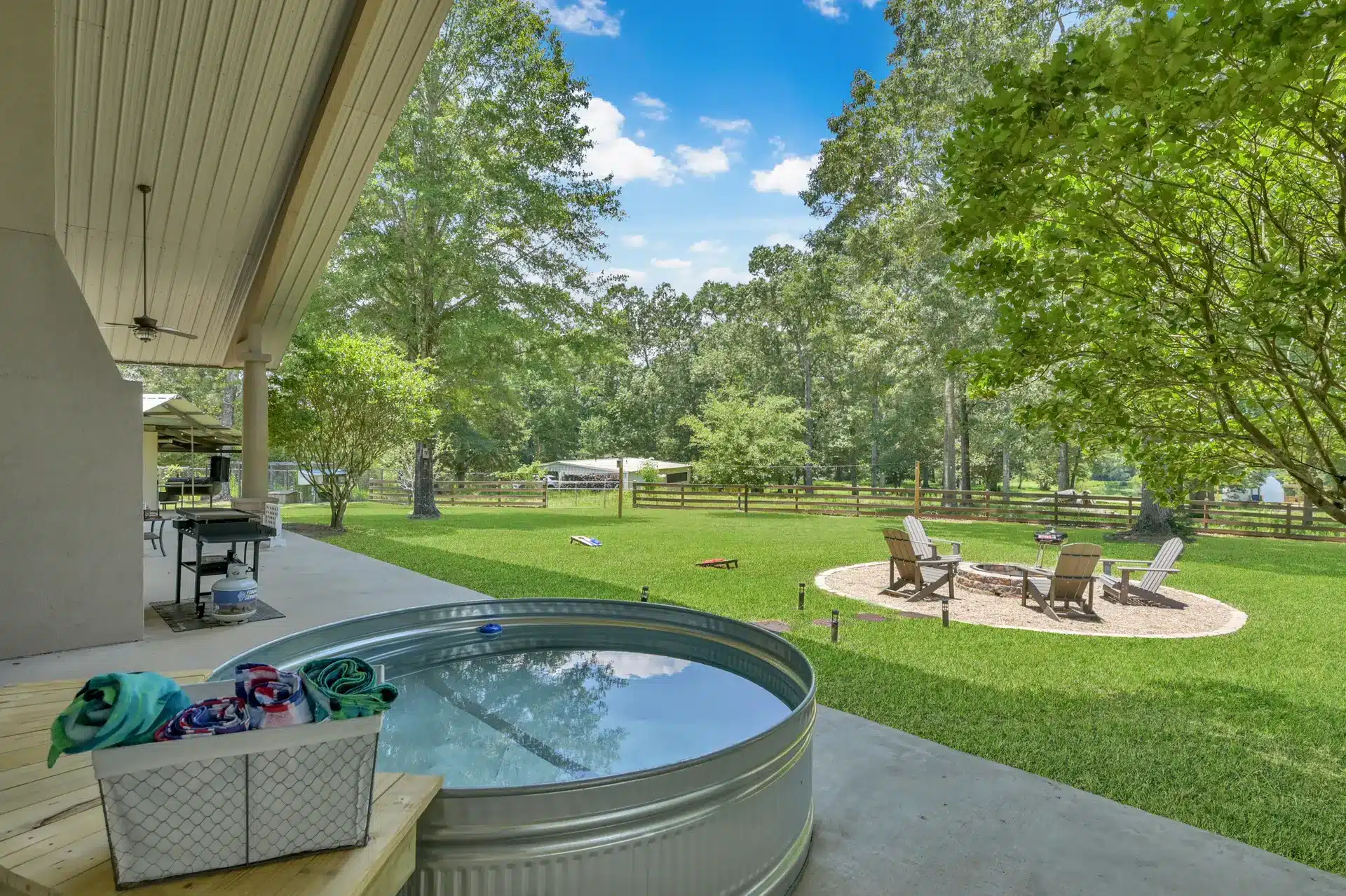 Luxury Glamping Near Houston, Texas
