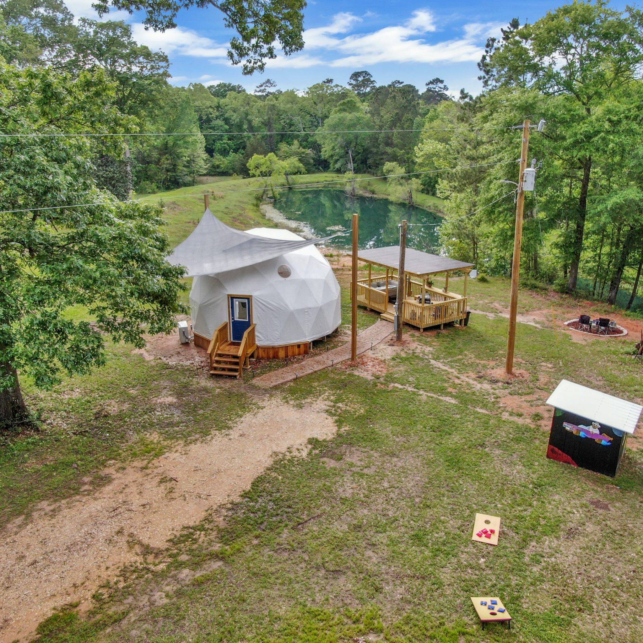 Coldspring/Lake Livingston Glamping (Houston)